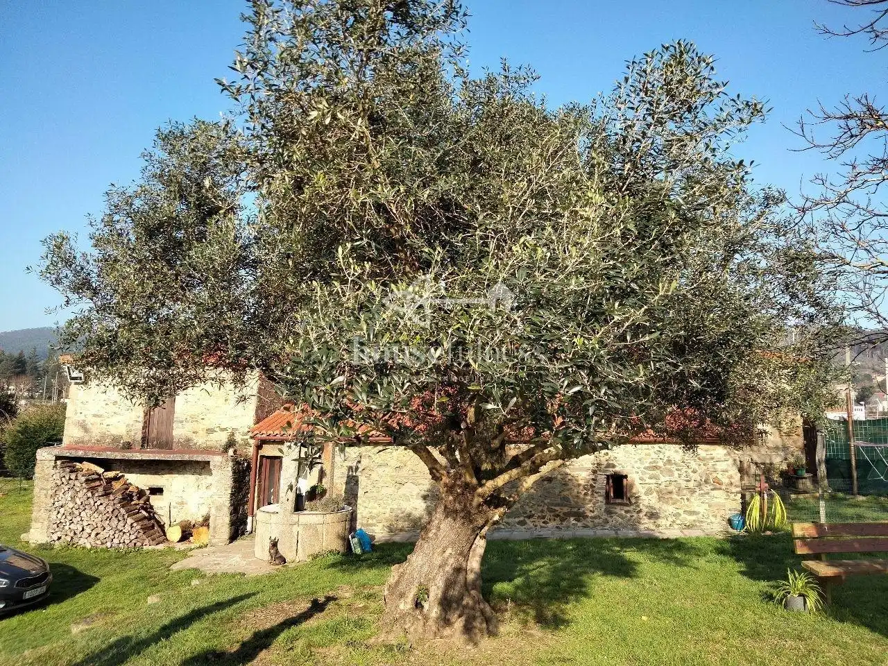 Jardí de Finca rústica en venda en Ferrol amb Calefacció i Jardí privat