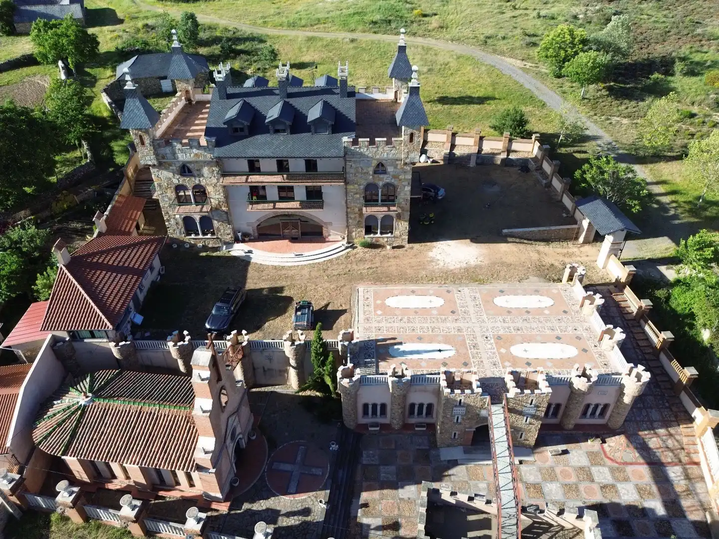 Vista exterior de Casa o chalet en venta en Quintana del Castillo con Calefacción, Jardín privado y Terraza