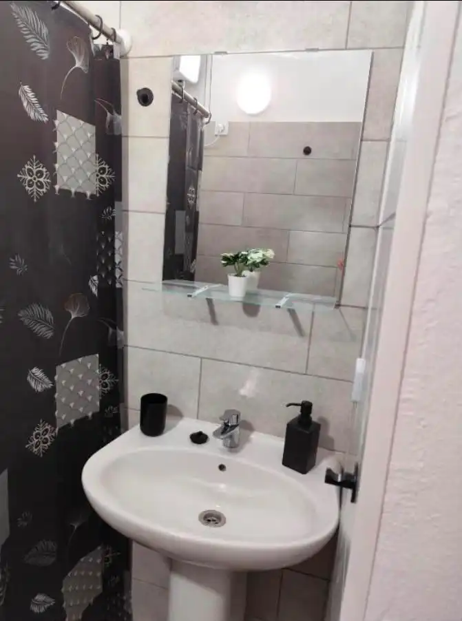 Badezimmer von Wohnungen zur Miete in Antigua mit Terrasse, Möbliert und Waschmaschine