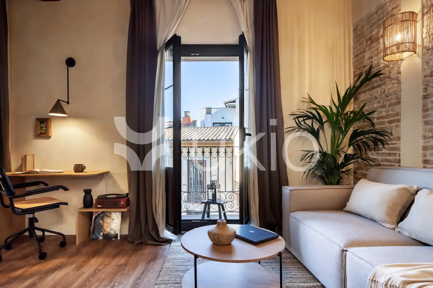 Living room of Study for rent in Barcelona  with Air Conditioner, Heating and Terrace