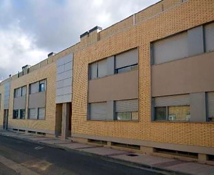 Vista exterior de Garatge en venda en Pinseque
