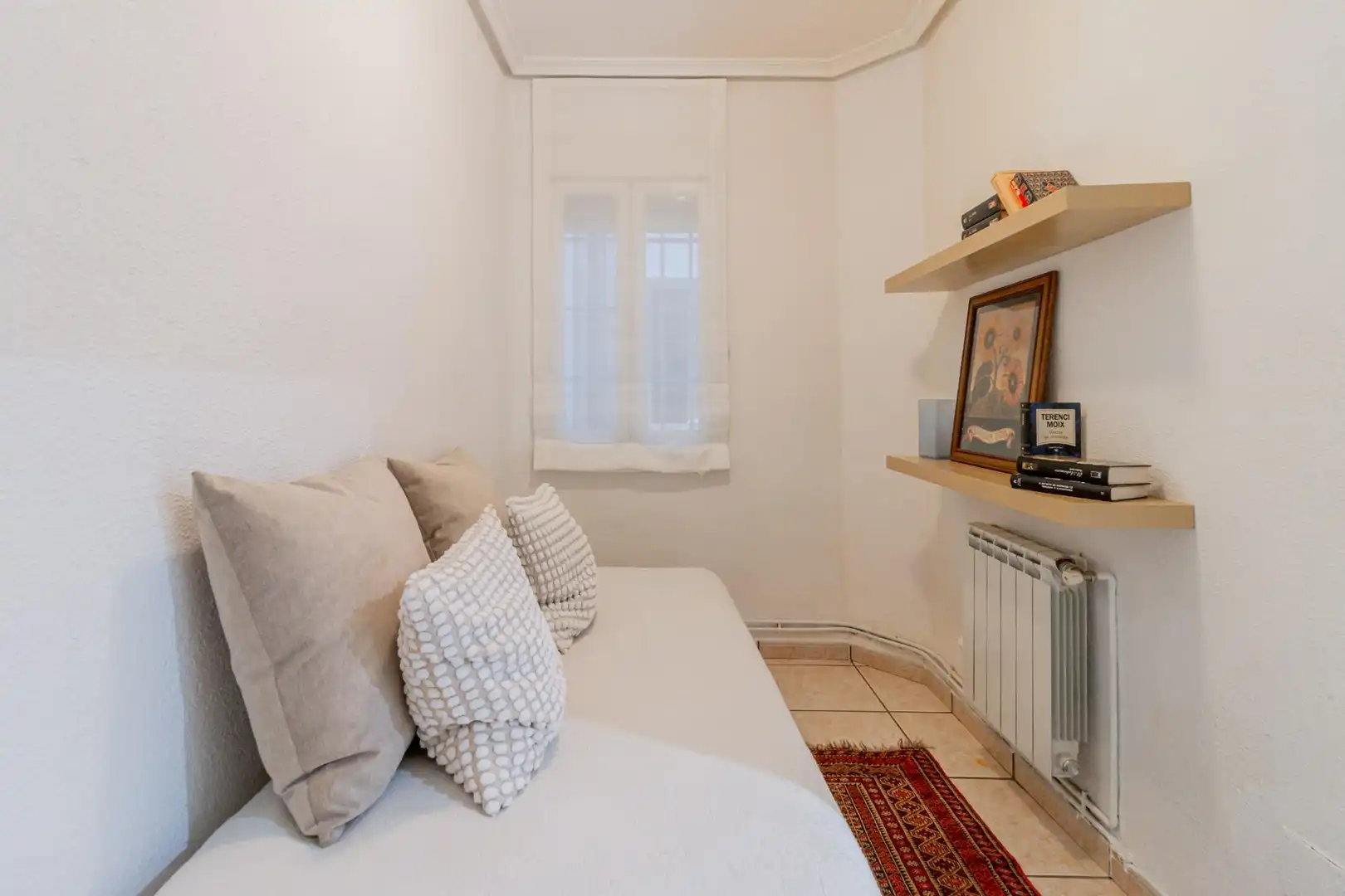 Bedroom of Flat for sale in Madrid  with Heating and Furnished