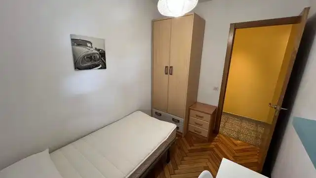 Piso con ascensor en alquiler en Avenida de Rosalía de Castro, imagen 11