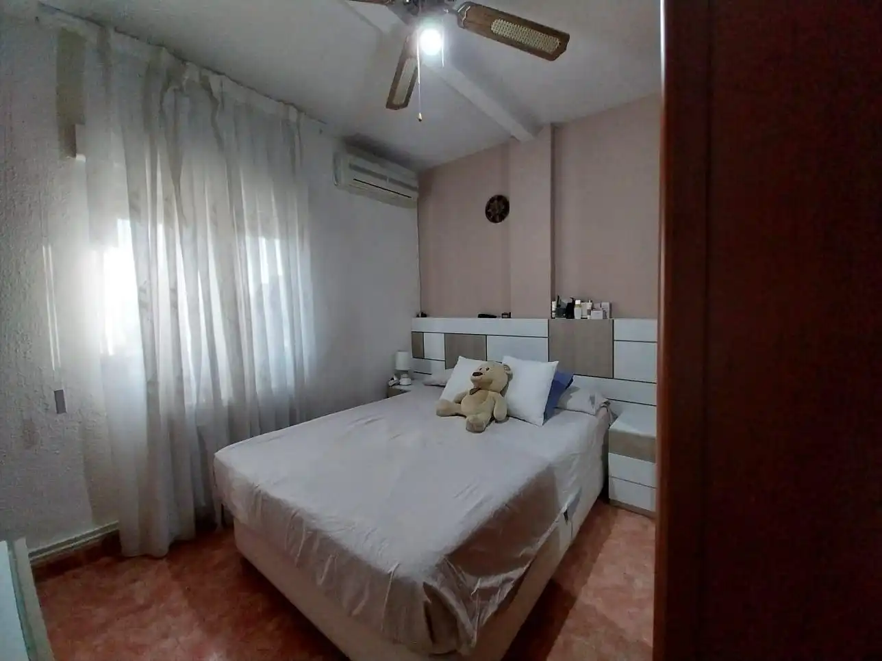 Habitación de Piso en venta en Madrid con Aire acondicionado y Calefacción