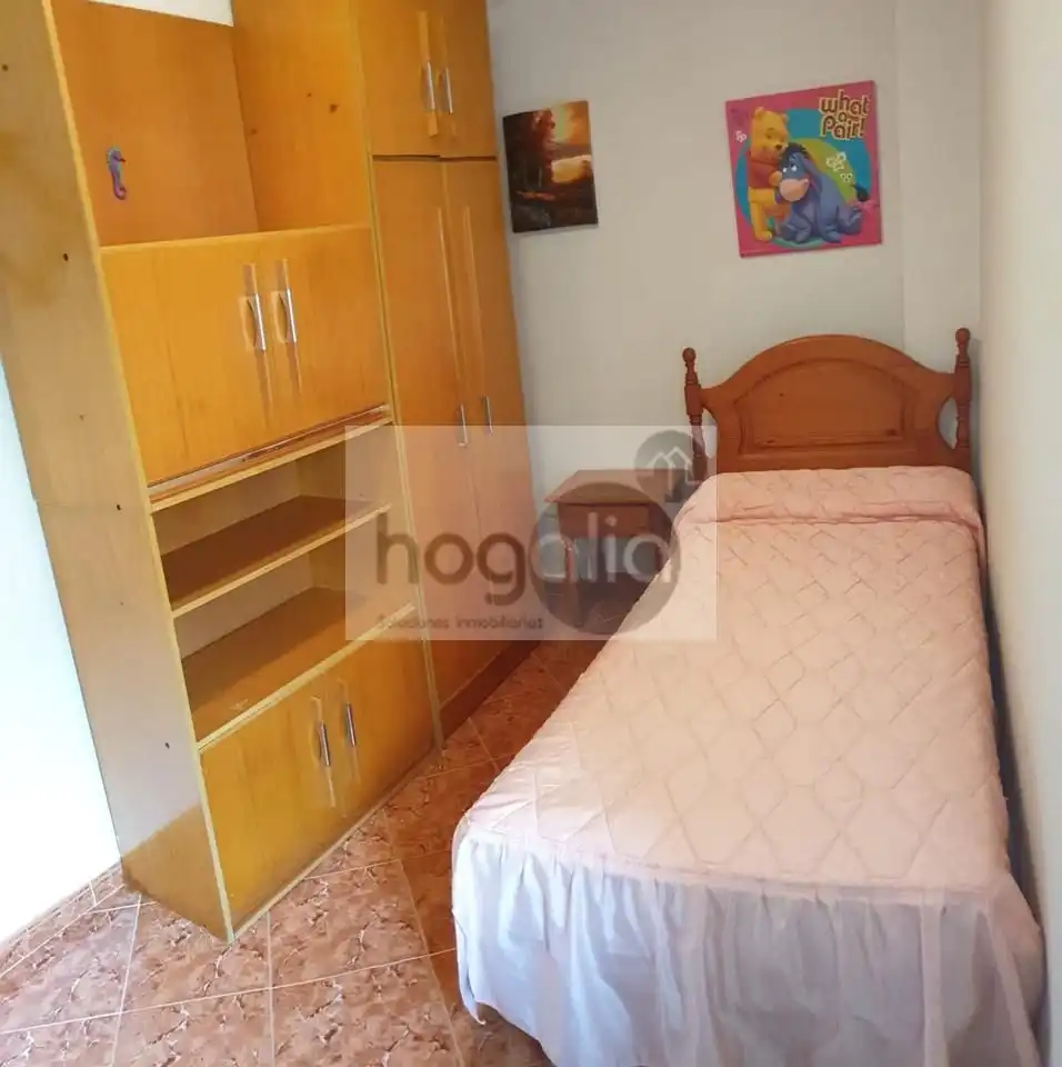 Schlafzimmer von Wohnung zur Miete in Sevilla mit Klimaanlage und Möbliert