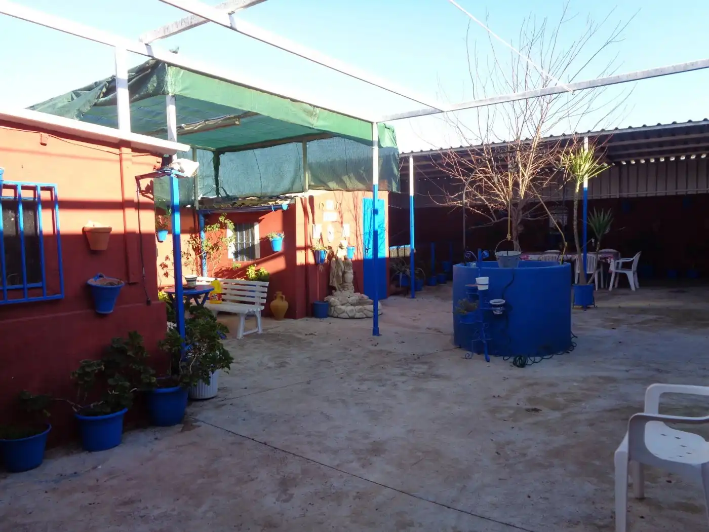 Casa con jardín en venta en Periurbano Oeste - Sierra