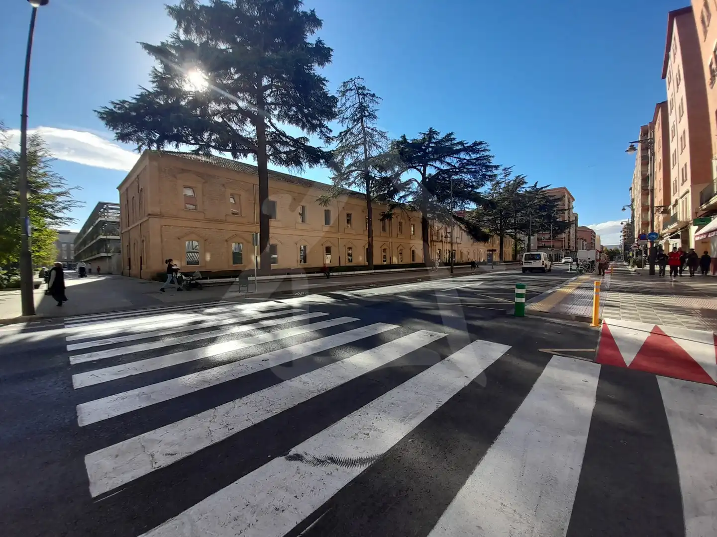 Local comercial en venta en Logroño - MARQUES DE MURRIETA