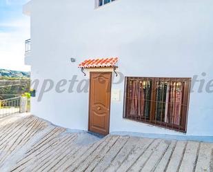 Apartment to rent in Cómpeta  with Heating