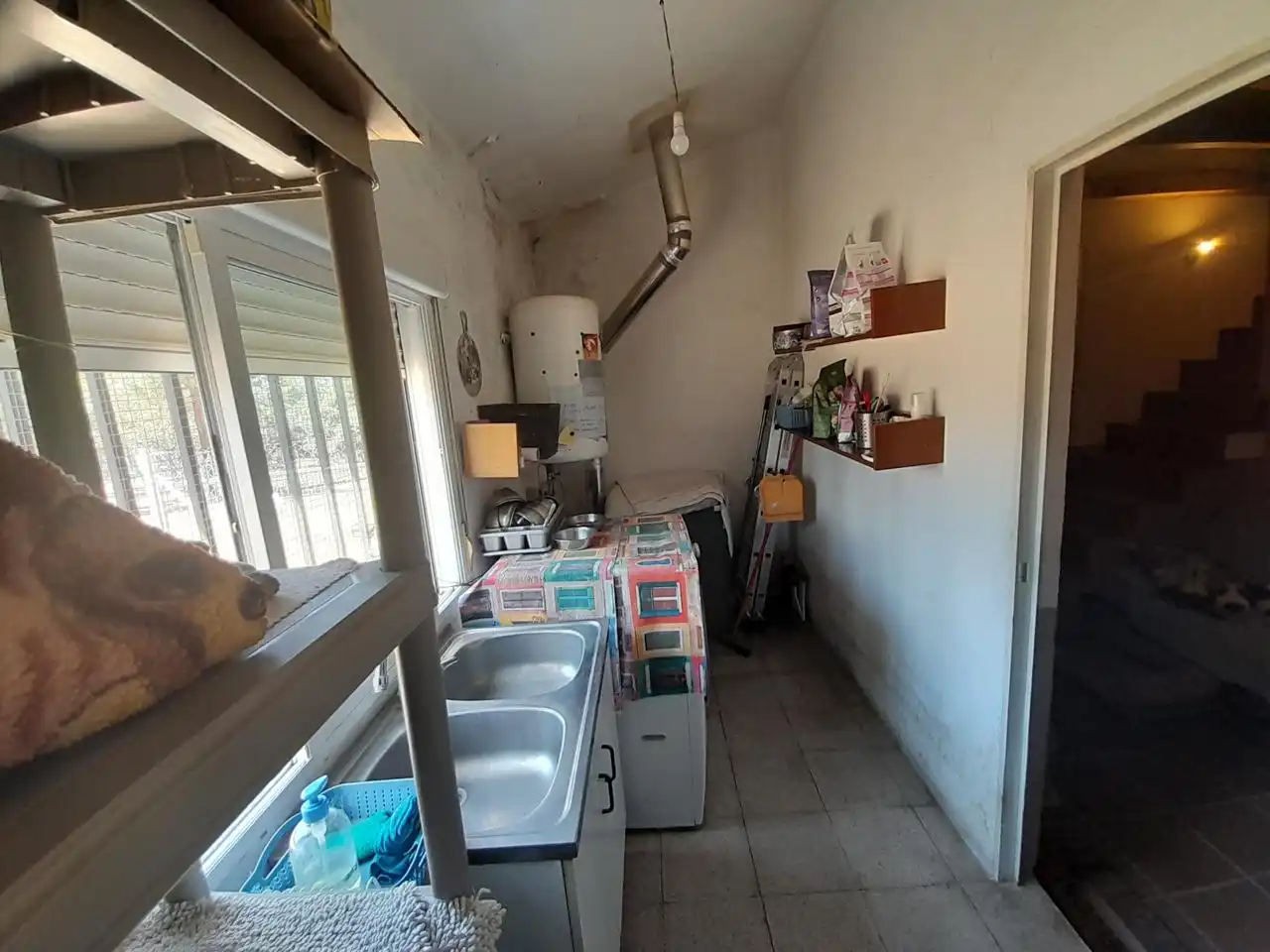 Cuina de Casa o xalet en venda en Marugán amb Calefacció i Jardí privat