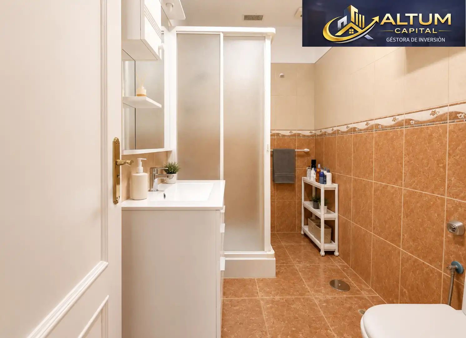 Baño de Piso en venta en Arona con Trastero, Amueblado y Horno