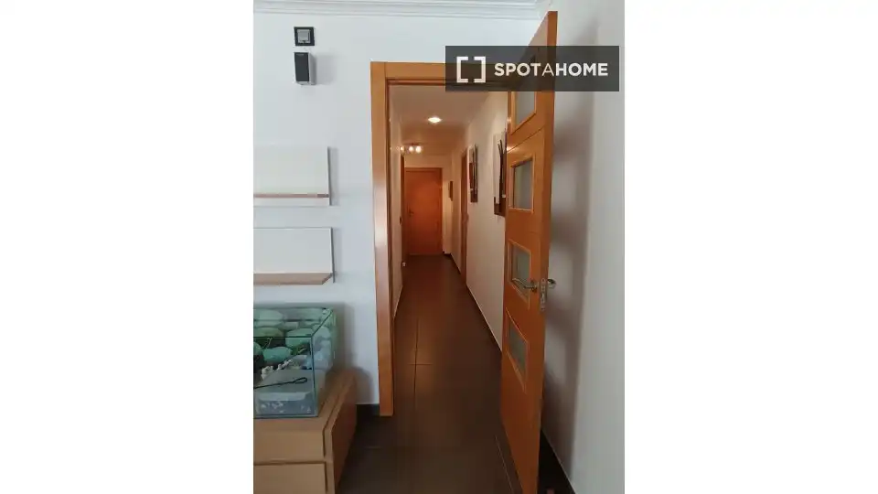 Habitación en Centro - El Castillo