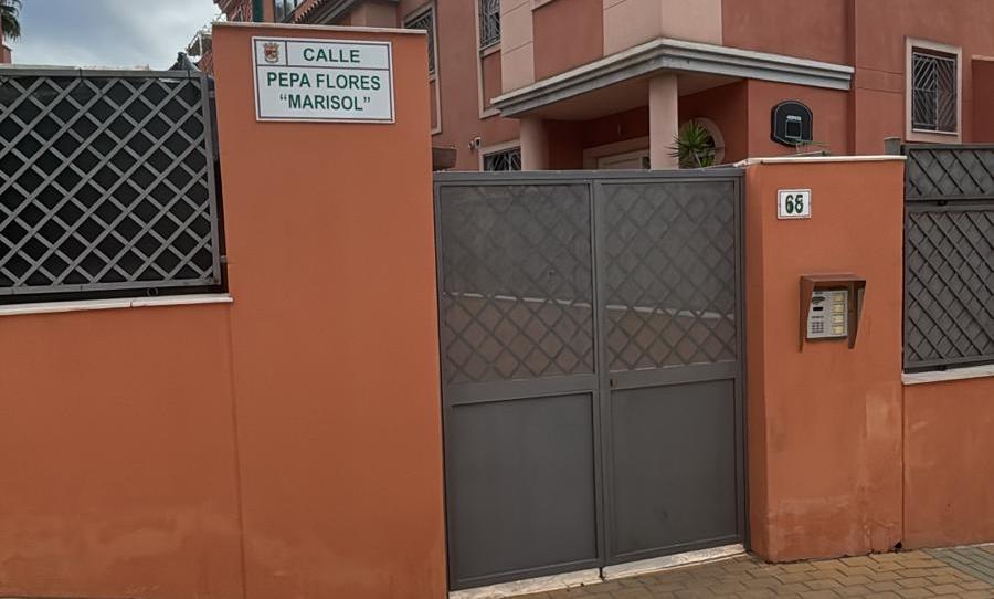 Photo 1 of Single-family semi-detached for sale in C/ Pepa Flores Marisol, Alegría de la Huerta- Jardín de Málaga, Málaga