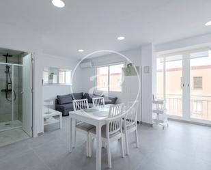 Exterior view of Flat to rent in  Valencia Capital  with Air Conditioner, Heating and Furnished