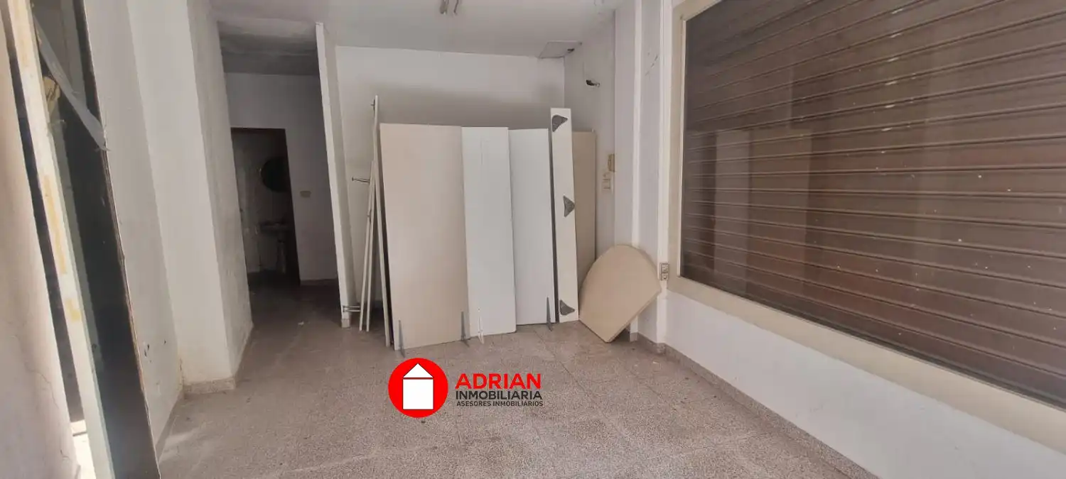 Local comercial en venta en La Vall d'Uixó, imagen 2