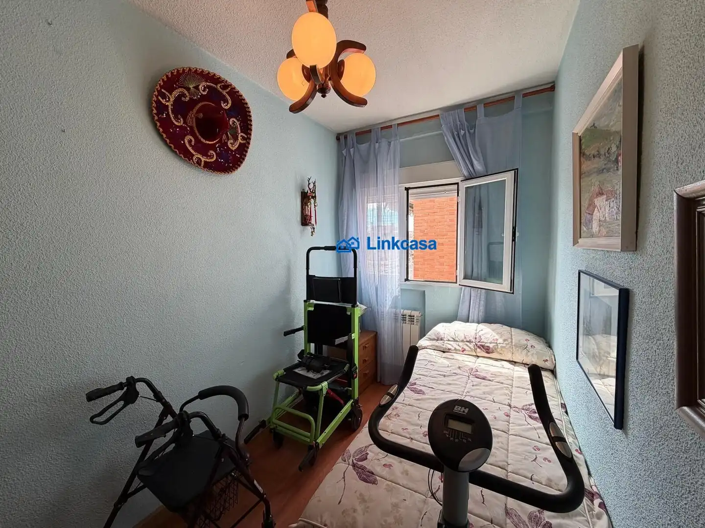Flat for sale in Madrid  with Heating, Private garden and Terrace