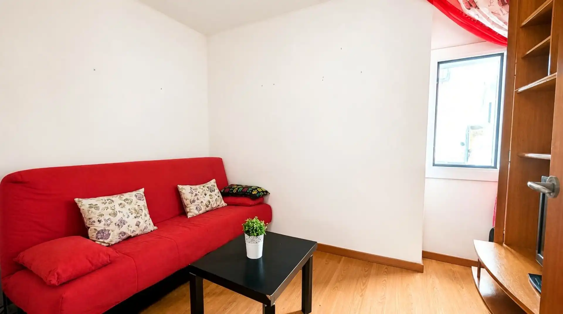 Living room of Flat for sale in Barcelona  with Balcony