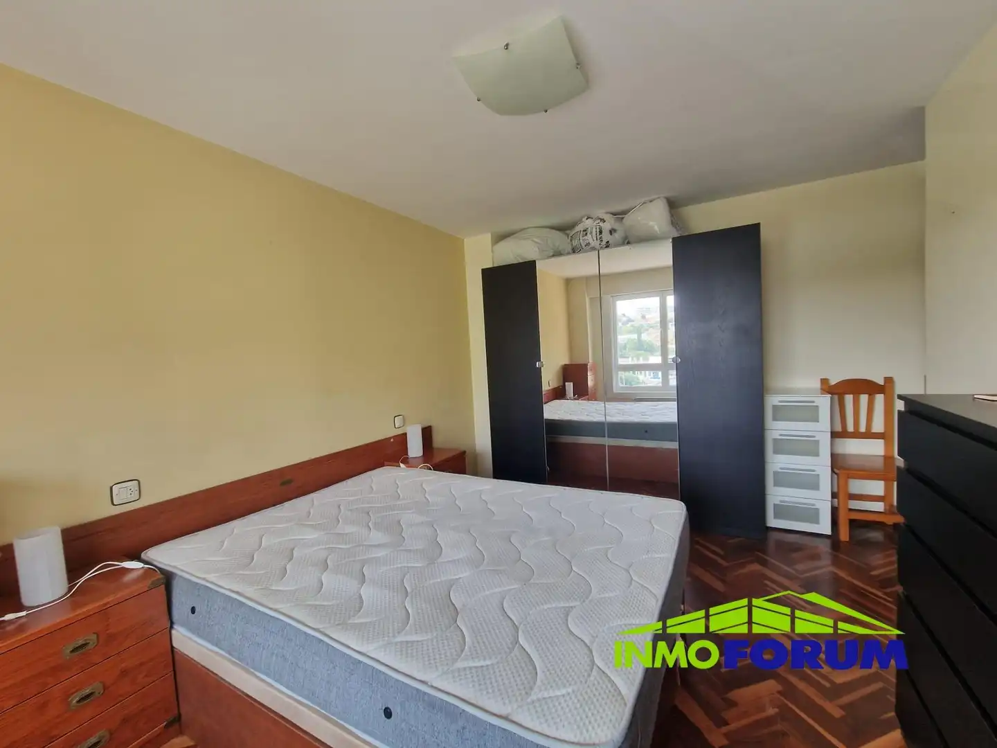 Bedroom of Flat for rent in A Coruña Capital   with Heating, Terrace and Storage room