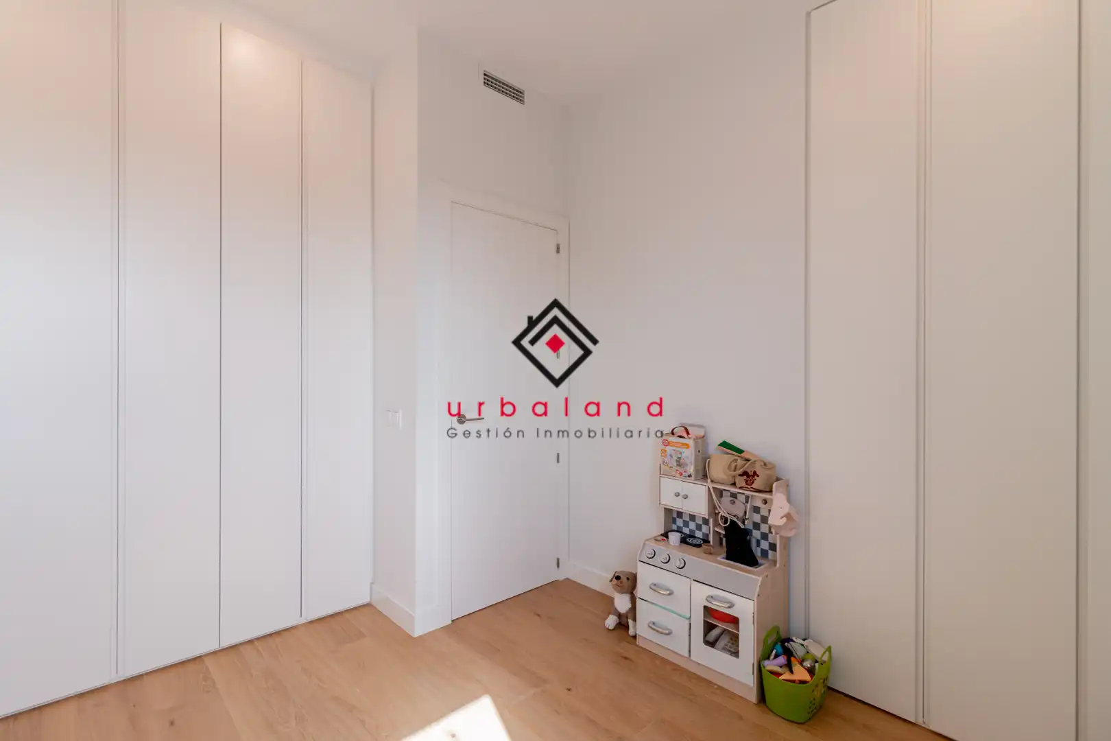 Habitación de Piso en venta en Madrid con Aire acondicionado, Calefacción y Parquet