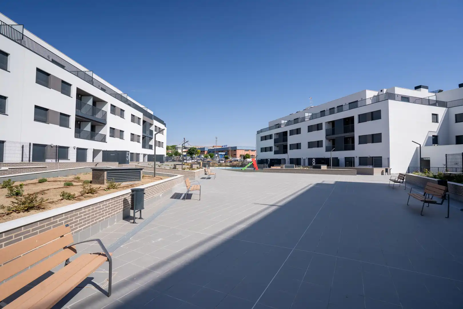 Neubau-Wohnung mit Pool zur Miete in Meco pueblo, imagen 3