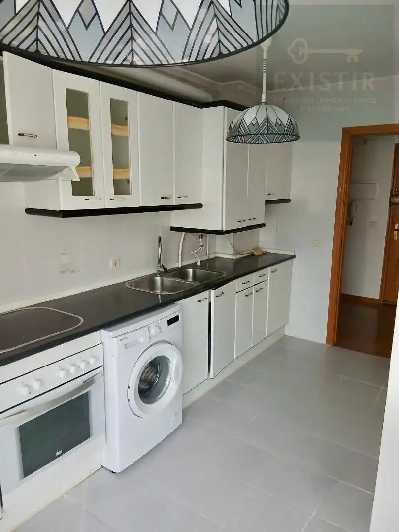 Piso en venta en Ave María