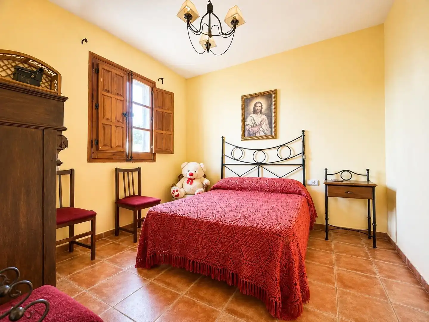 Dormitori de Casa o xalet en venda en Montoro amb Jardí privat, Traster i Moblat