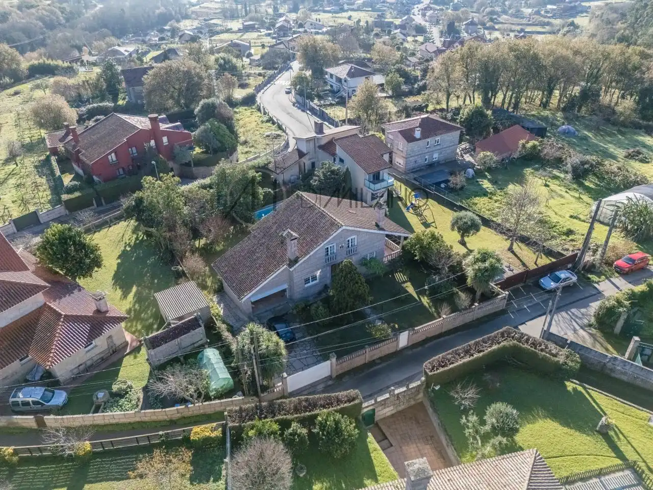 Vista exterior de Casa o xalet en venda en Nigrán amb Calefacció, Jardí privat i Terrassa