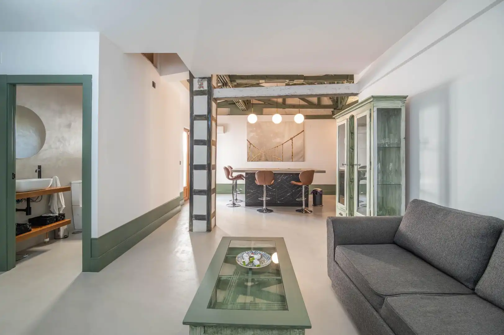 Sala d'estar de Apartament en venda en Granada amb Aire condicionat, Calefacció i Terrassa