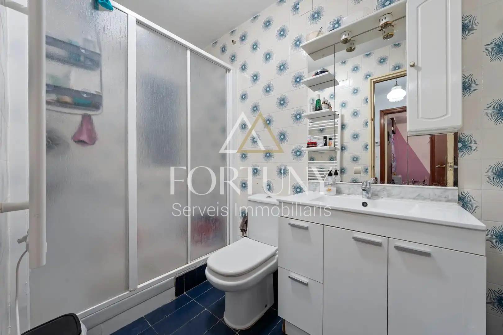 Badezimmer von Wohnung zum Verkauf in Reus mit Heizung