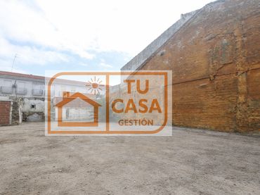 Terreno residencial en venta en Calle Larga Baja