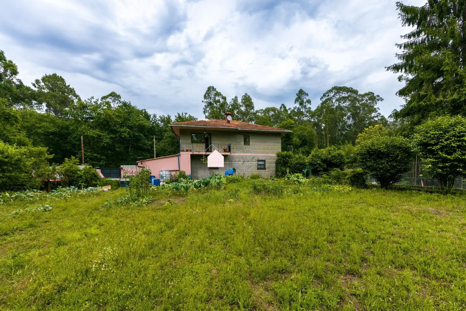 Casa o chalet en venta en Gondomar con Calefacción, Jardín privado y Trastero