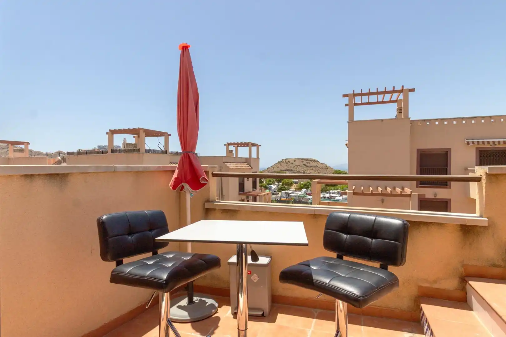 Terraza de Ático en venta en Águilas con Terraza, Amueblado y Piscina comunitaria