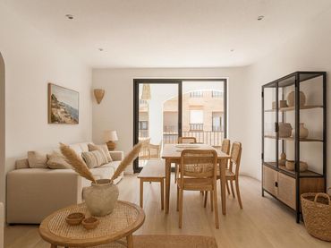 House with balcony for sale in Benaguasil