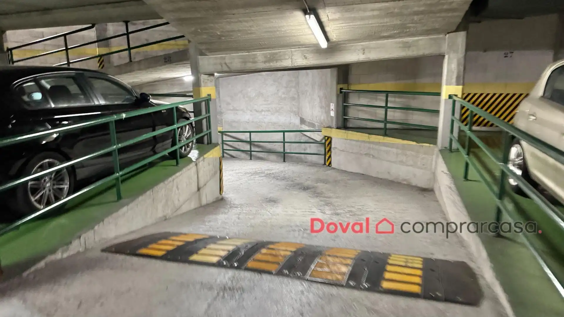 Aparcament de Garatge en venda en Vigo 