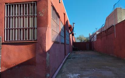 Exterior view of Industrial buildings to rent in Barberà del Vallès