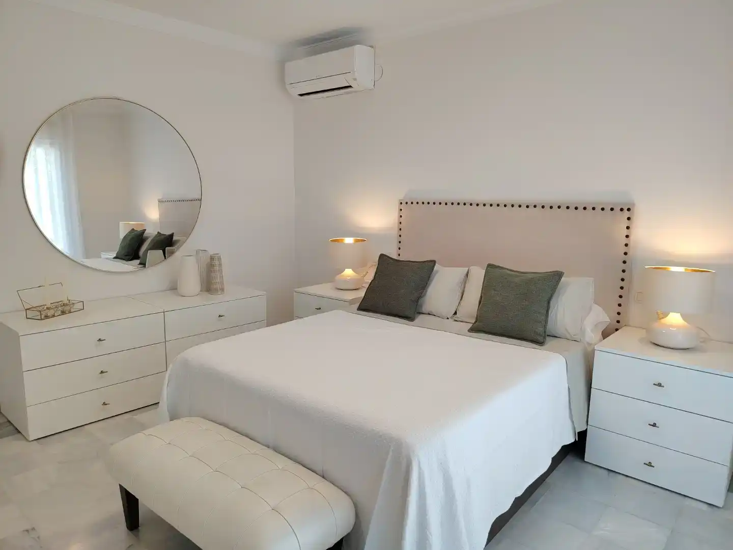 Dormitori de Casa o xalet en venda en Motril amb Aire condicionat i Balcó