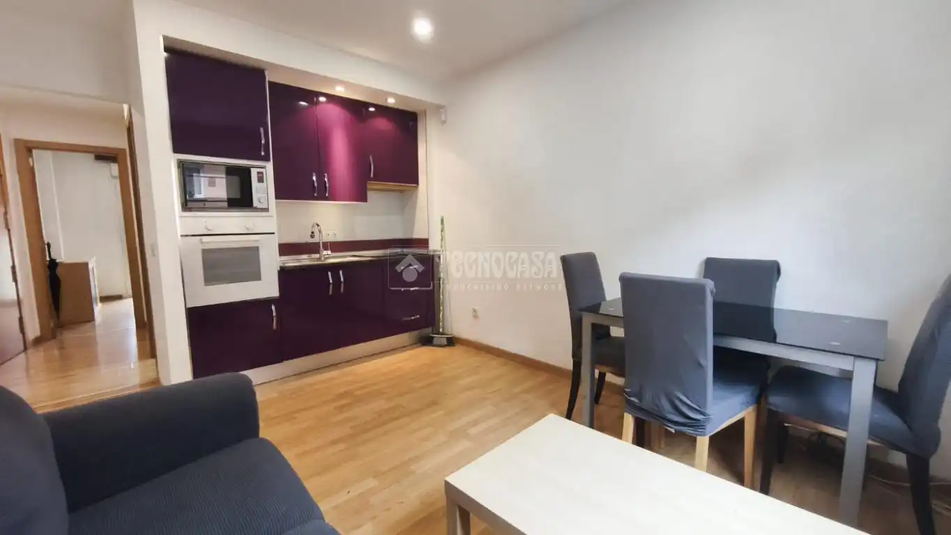 Wohnzimmer von Wohnung zum Verkauf in Madrid mit Klimaanlage und Balkon