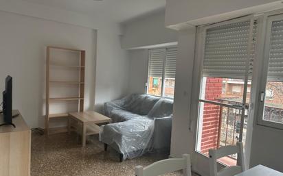 Sala d'estar de Pis en venda en Burjassot amb Aire condicionat, Moblat i Balcó