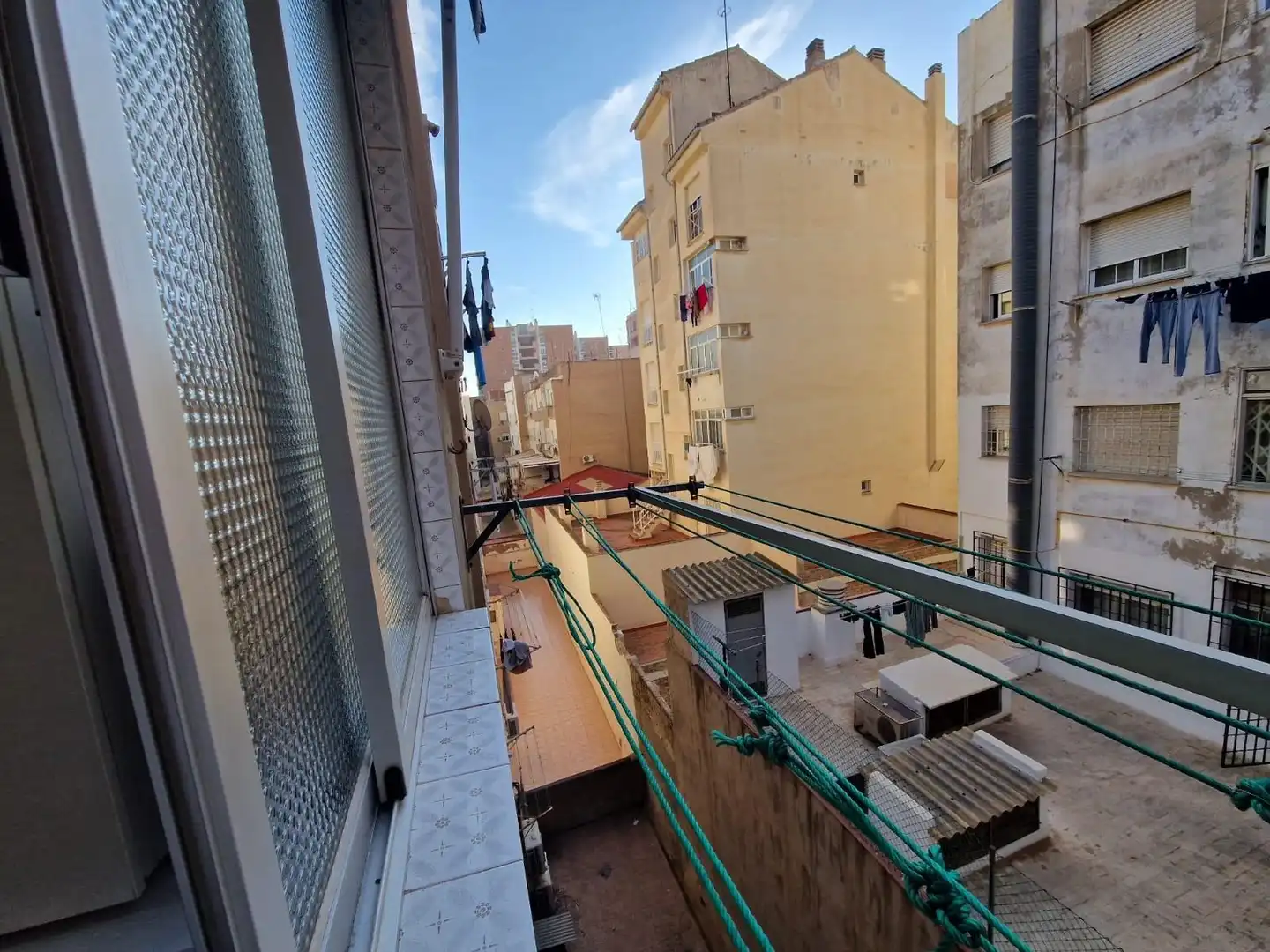 Habitació a Calle PINTOR BALACA, 56, Ensanche