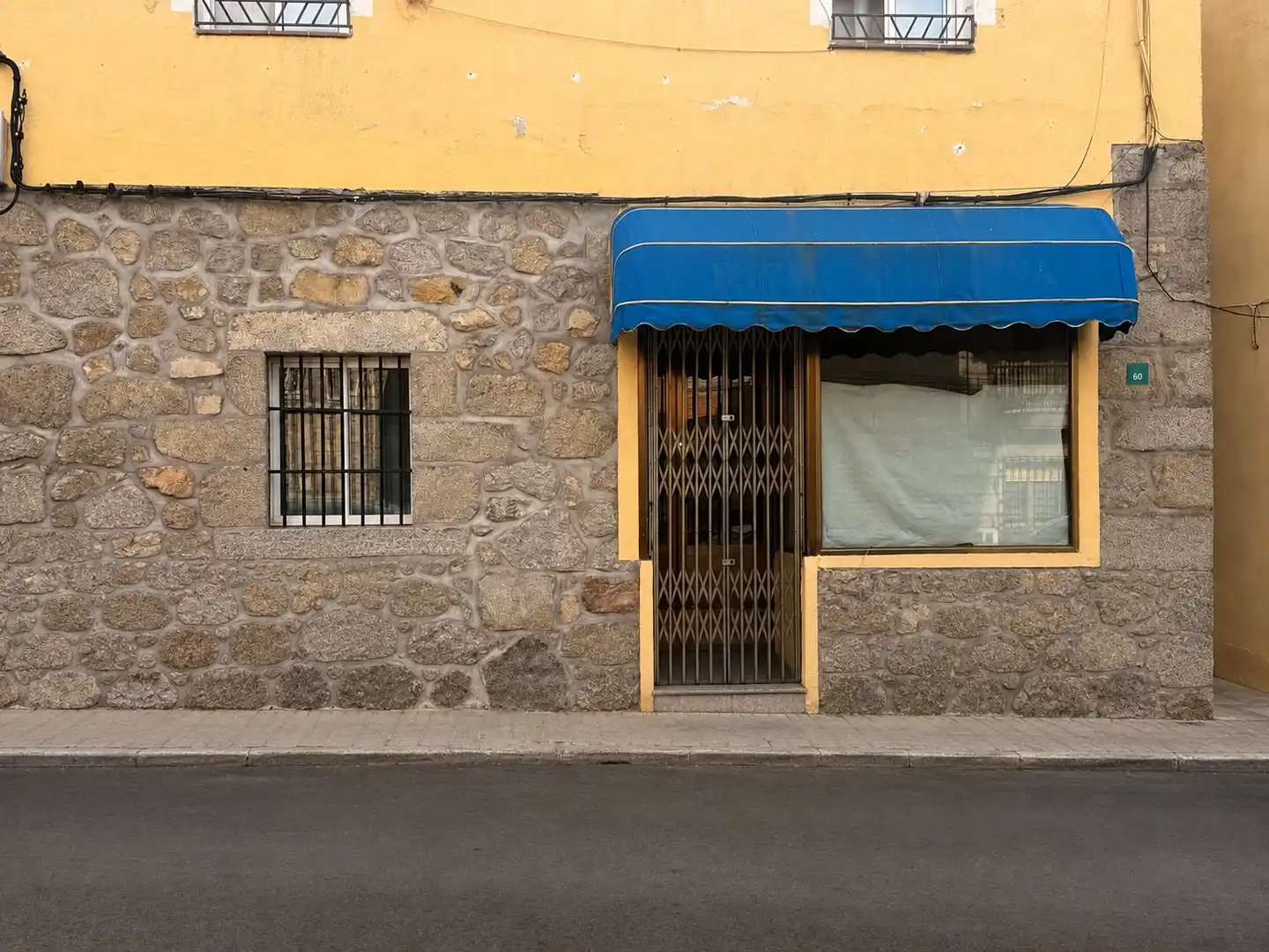 Vista exterior de Local de lloguer en Valdemorillo