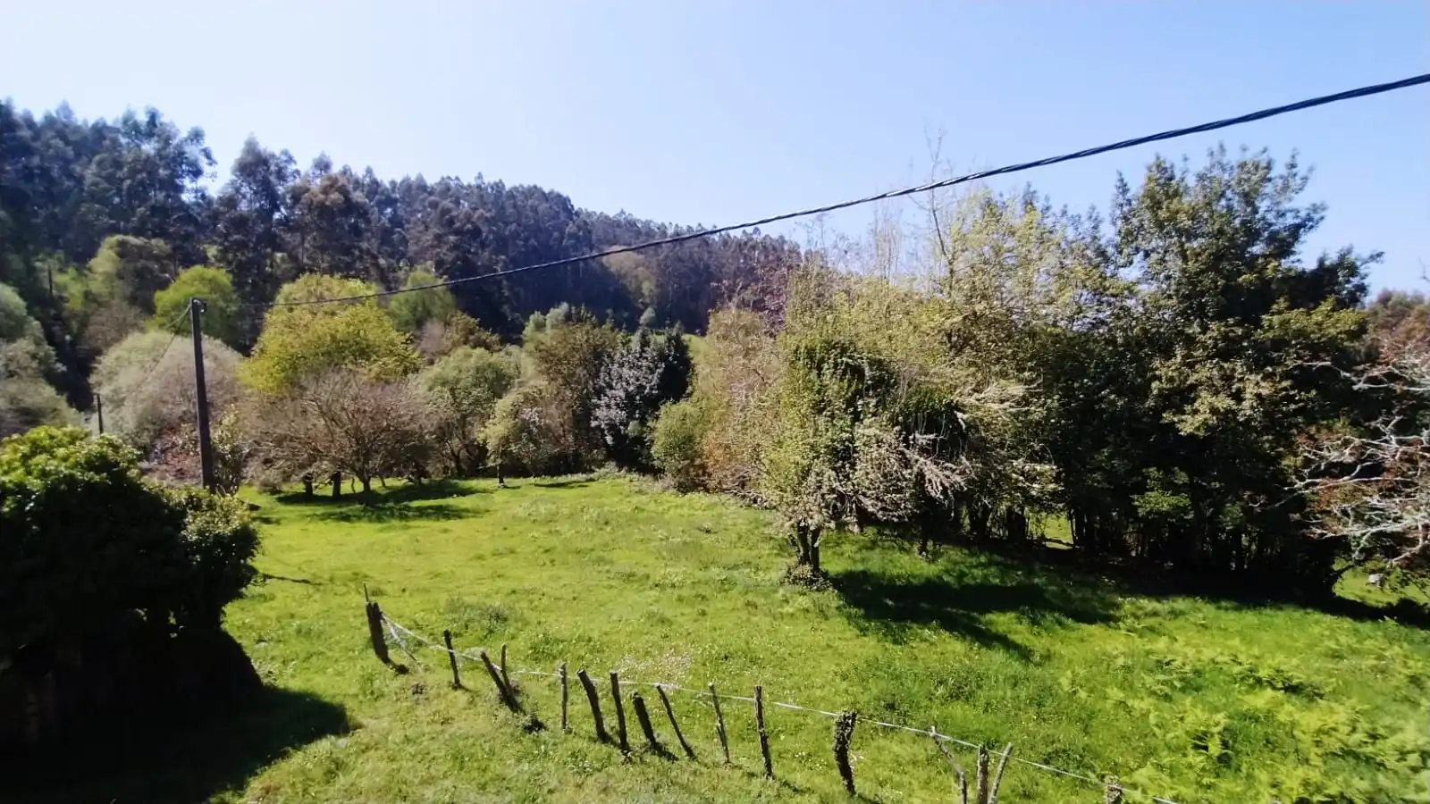 Casa rústica amb jardí en venda a Viveiro, imagen 2