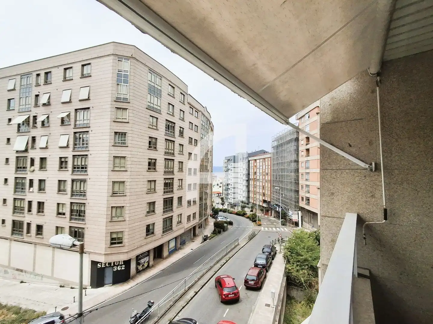 Vista exterior de Pis en venda en Vigo  amb Calefacció, Terrassa i Traster