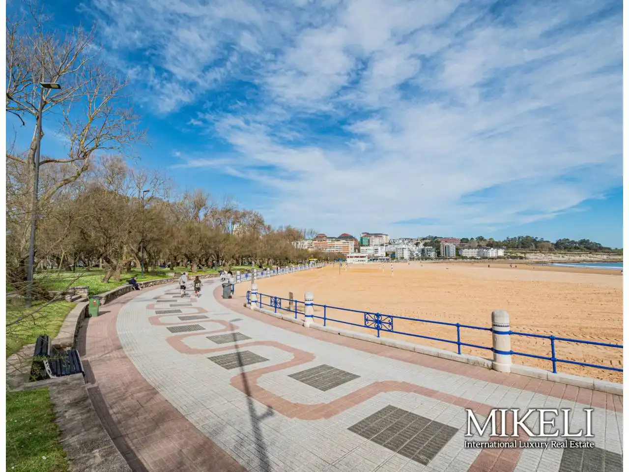 Vista exterior de Ático en venta en Santander con Aire acondicionado y Parquet