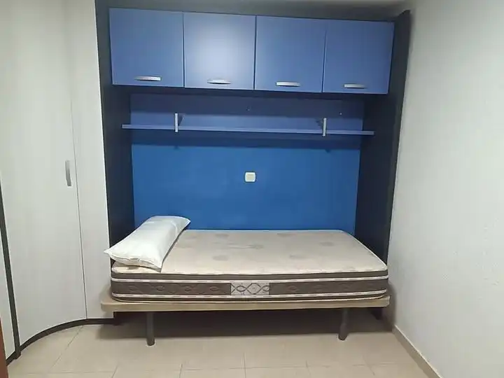 Bedroom of Flat for share in Norte-Sierra
