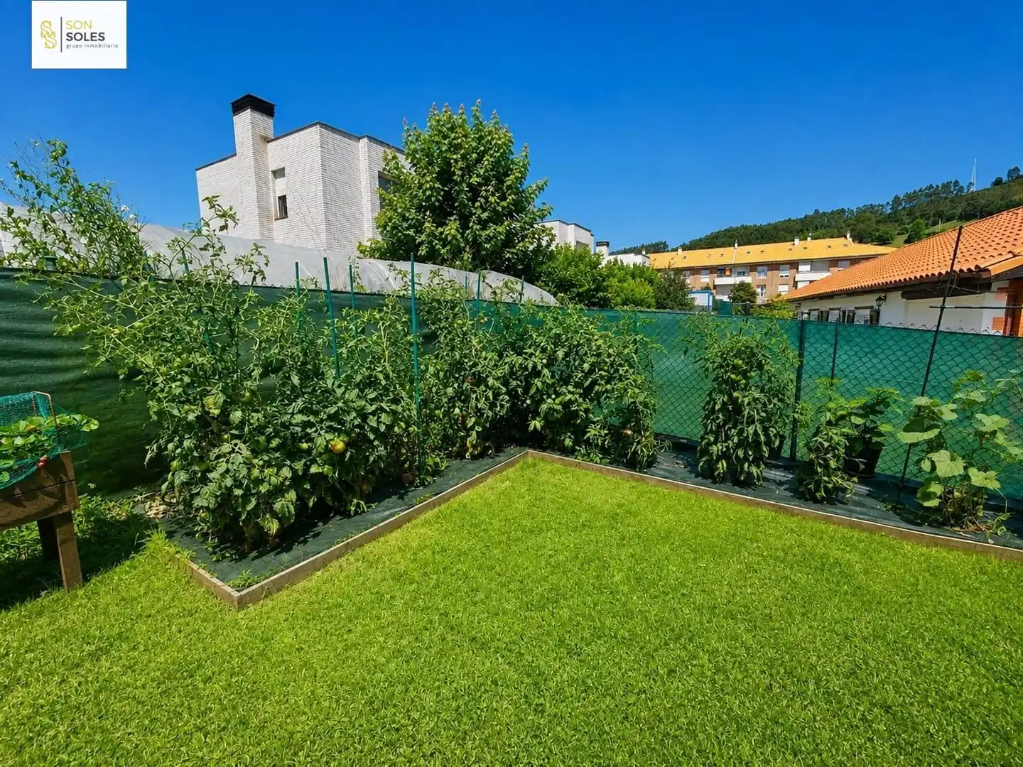 Jardí de Casa o xalet en venda en Piélagos amb Calefacció, Jardí privat i Traster