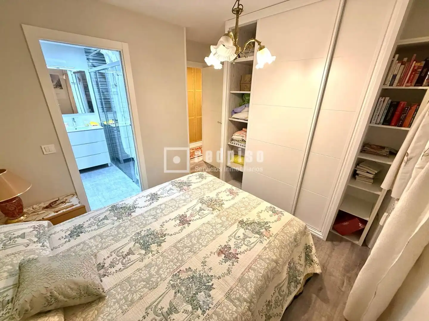 Bedroom of Flat for sale in Madrid  with Air Conditioner, Heating and Private garden