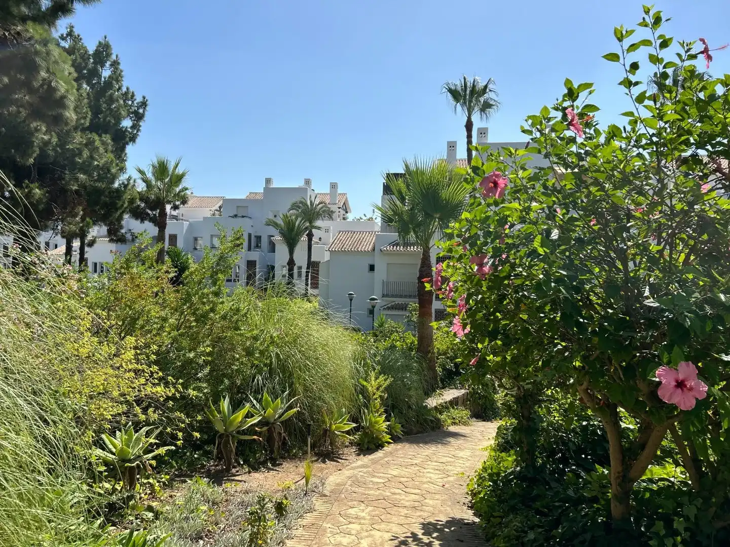 Exterior view of Apartments for sale in Marbella  with Air Conditioner, Heating and Private garden
