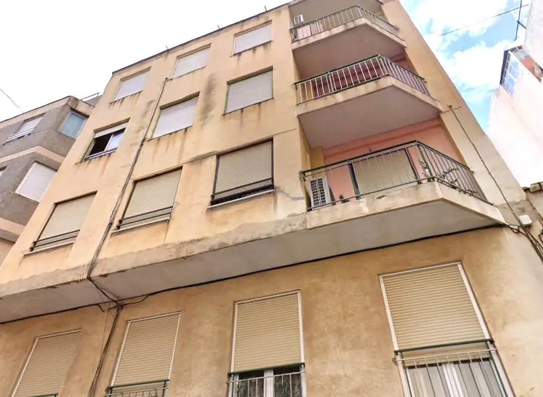 Vista exterior de Pis en venda en Elche / Elx
