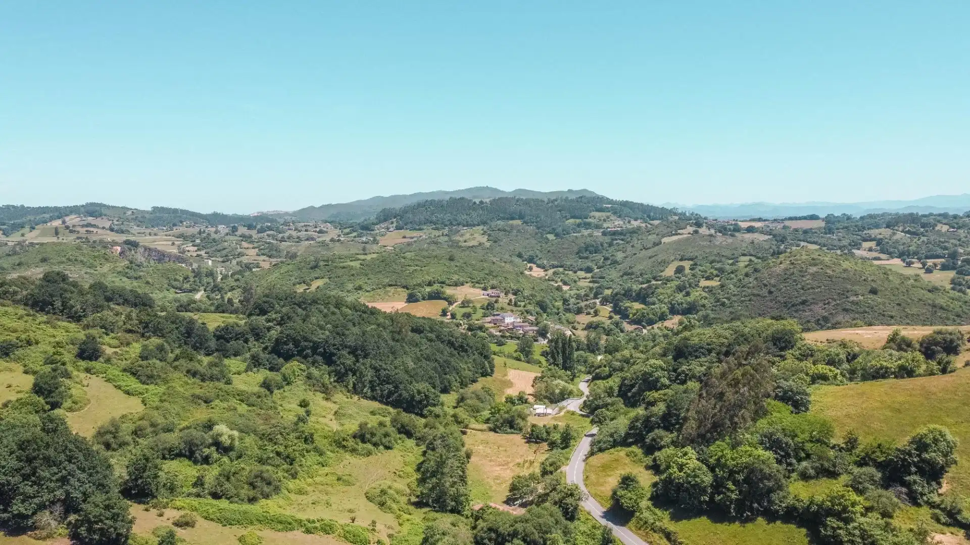 Vista exterior de Casa o xalet en venda en Las Regueras  