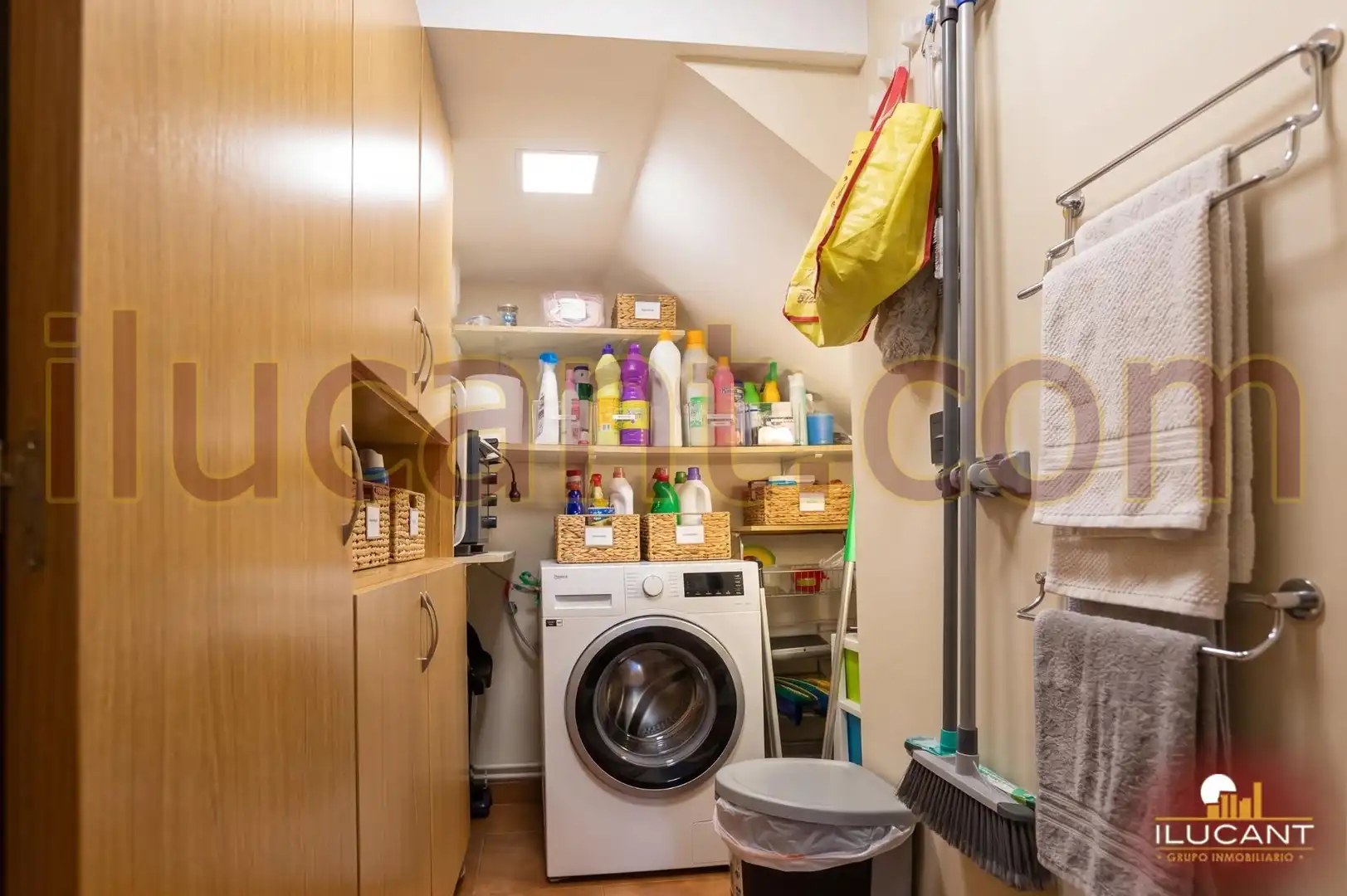 Cuina de Casa o xalet en venda en Alicante / Alacant amb Aire condicionat, Calefacció i Terrassa