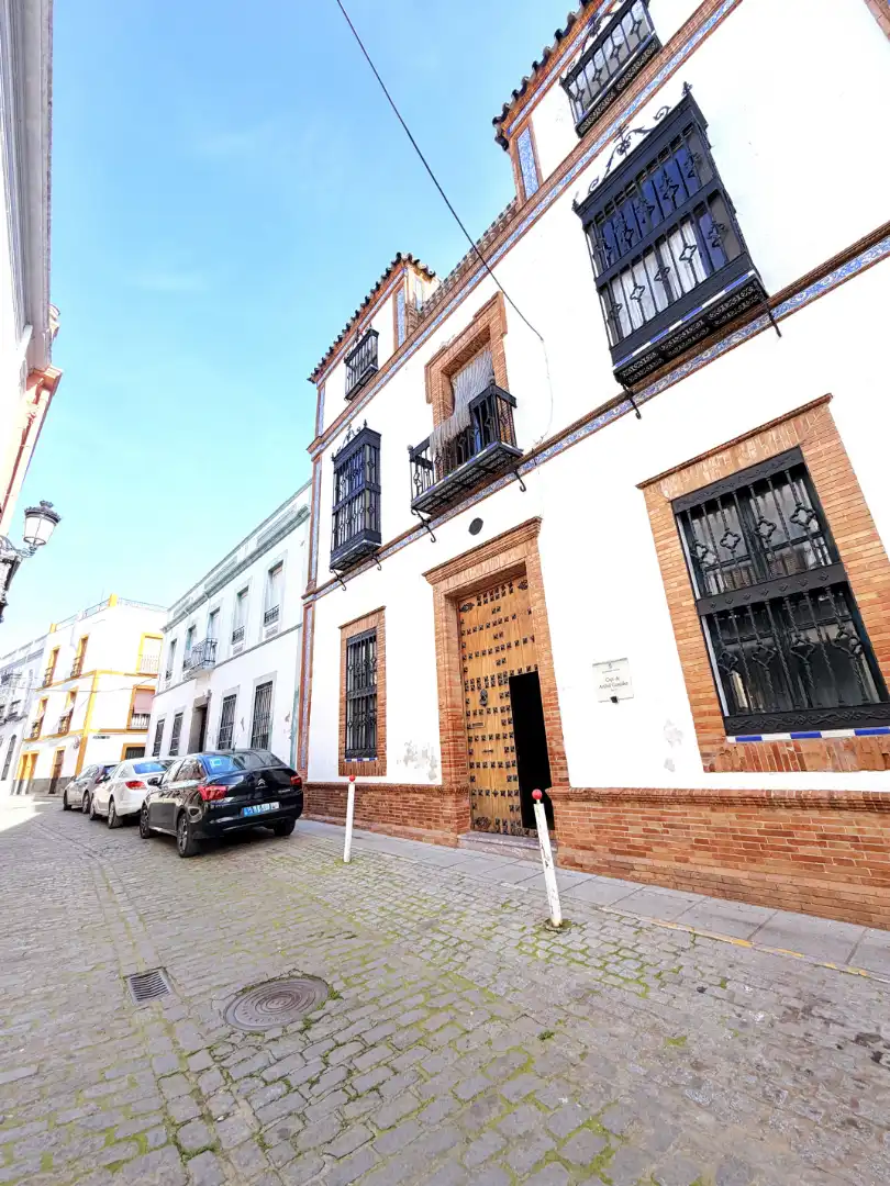 Vista exterior de Casa adosada en venda en Zafra amb Aire condicionat i Balcó